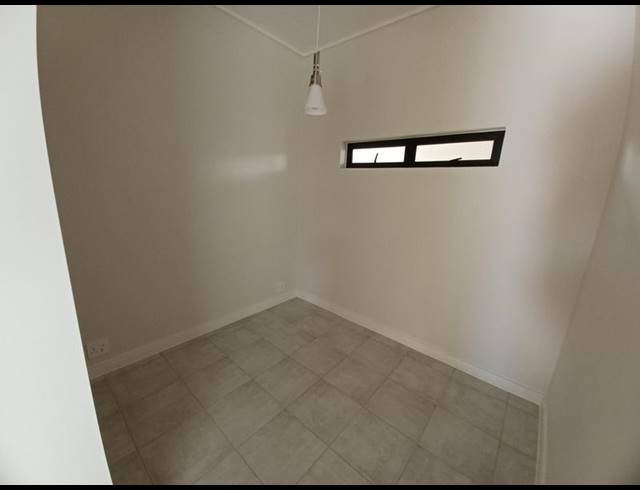 2 BEDROOM PROPERTY TO RENT IN GREENBAY ECO ESTATE